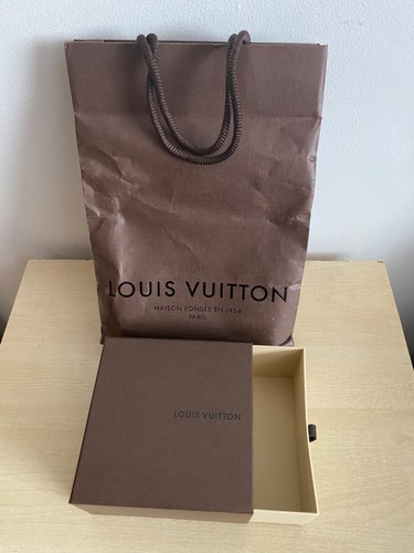 Louis vuitton belt - lv, box