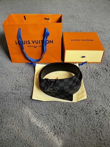 Louis vuitton initial - vuitton, lv