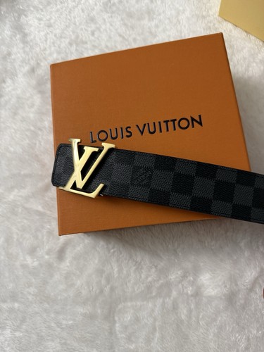 Louis vuitton initiales - louis, 40mm