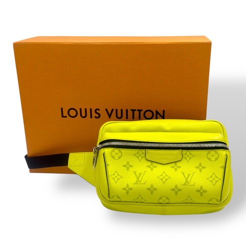 Louis vuitton discovery waist - louis,