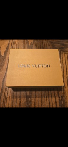 Louis vuitton gift box - box, belt