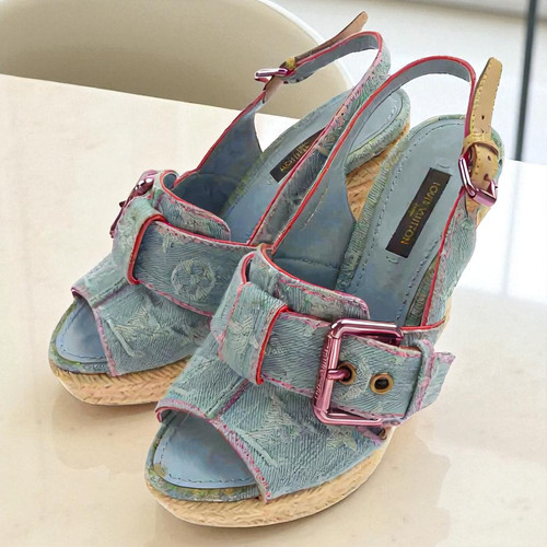 Auth louis vuitton - louis,