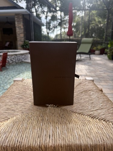 Louis vuitton brown - louis,