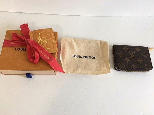New with box louis - box,